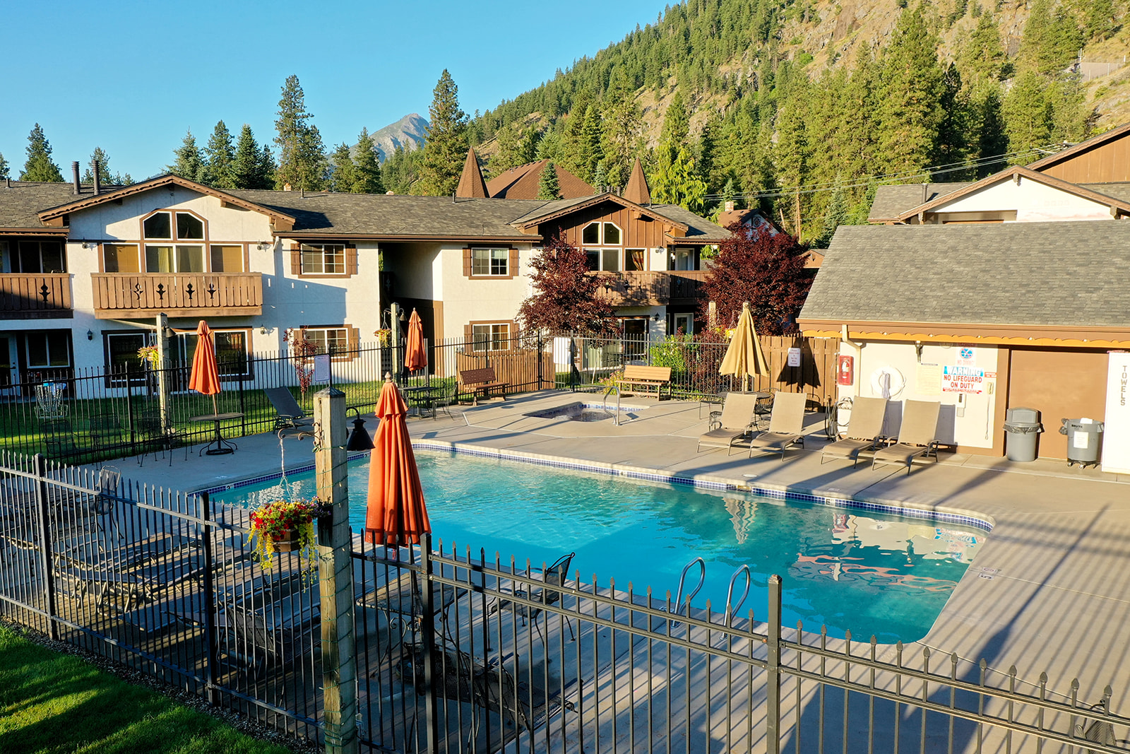 Icicle Village Resort - Family Friendly Resort in Cascade Mountains