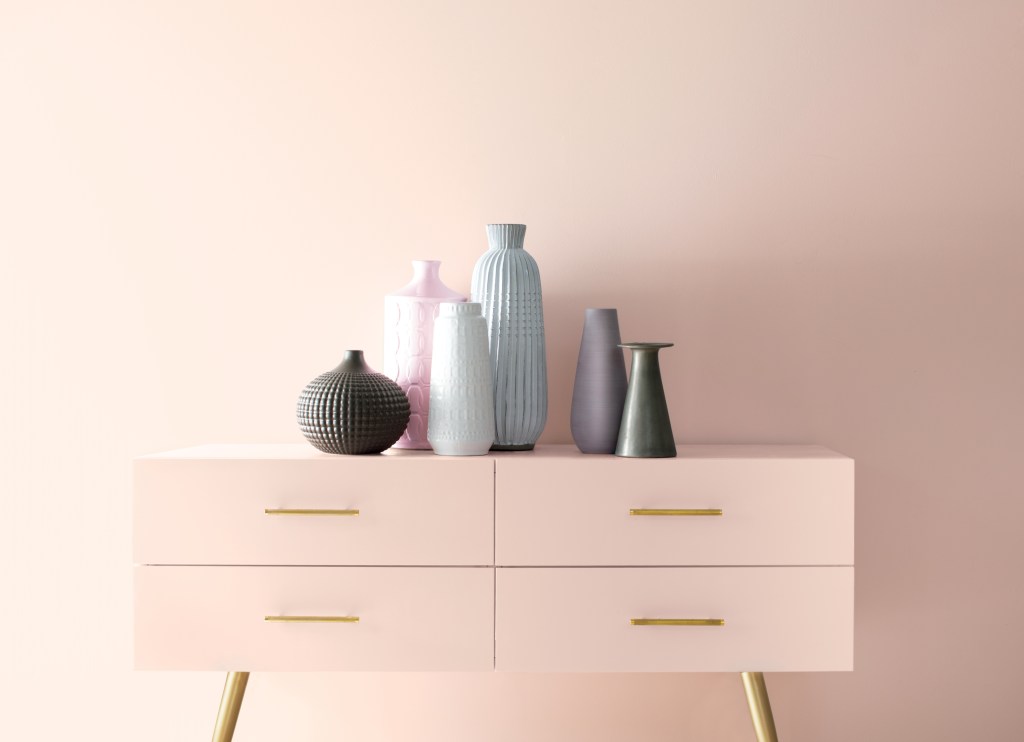 Benjamin Moore Names First Light (2102-70) as Its 2020 Color of the Year