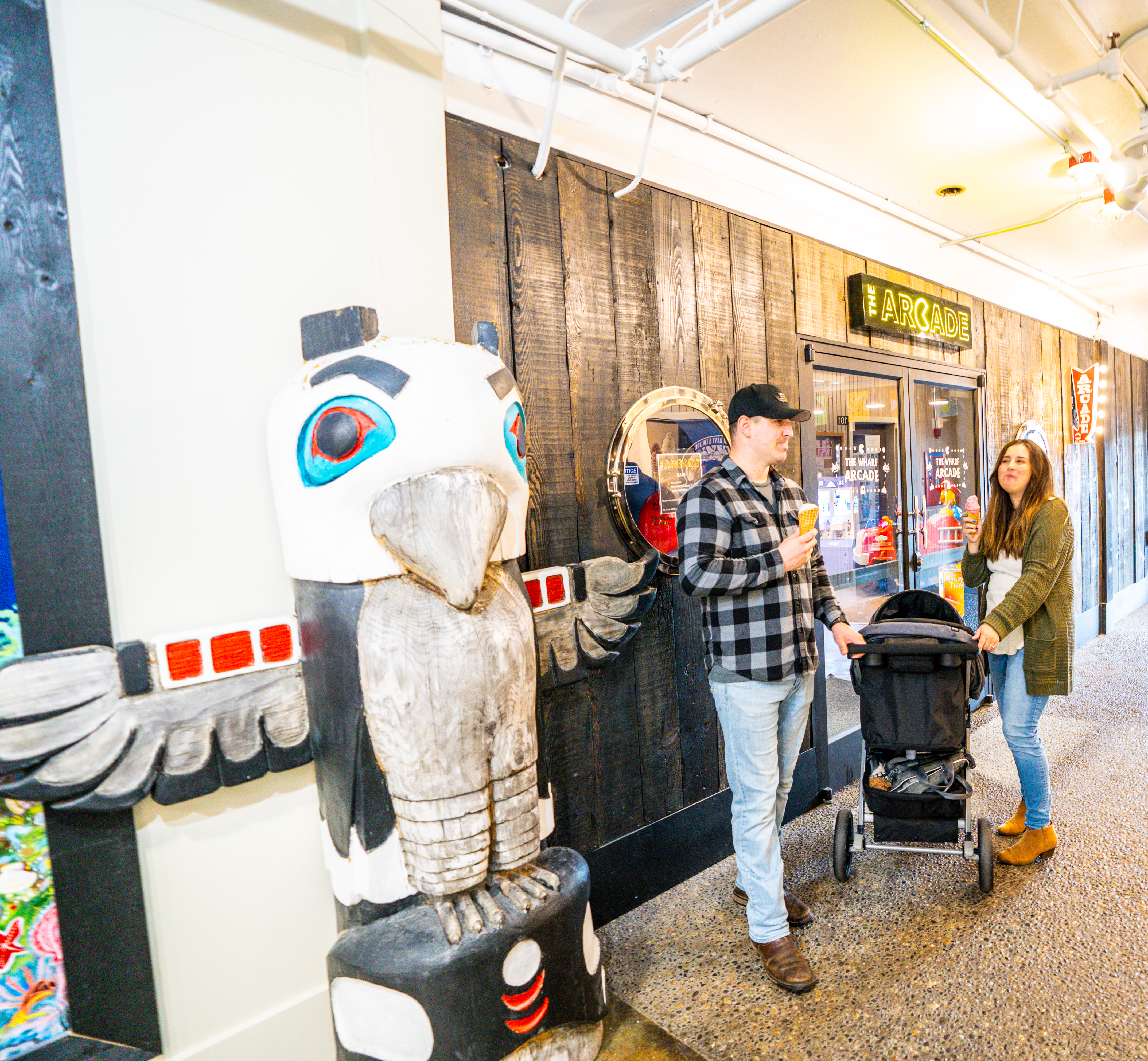 Port-angeles-wharf-couple-arcade-credit-lynnette-braillard.jpg