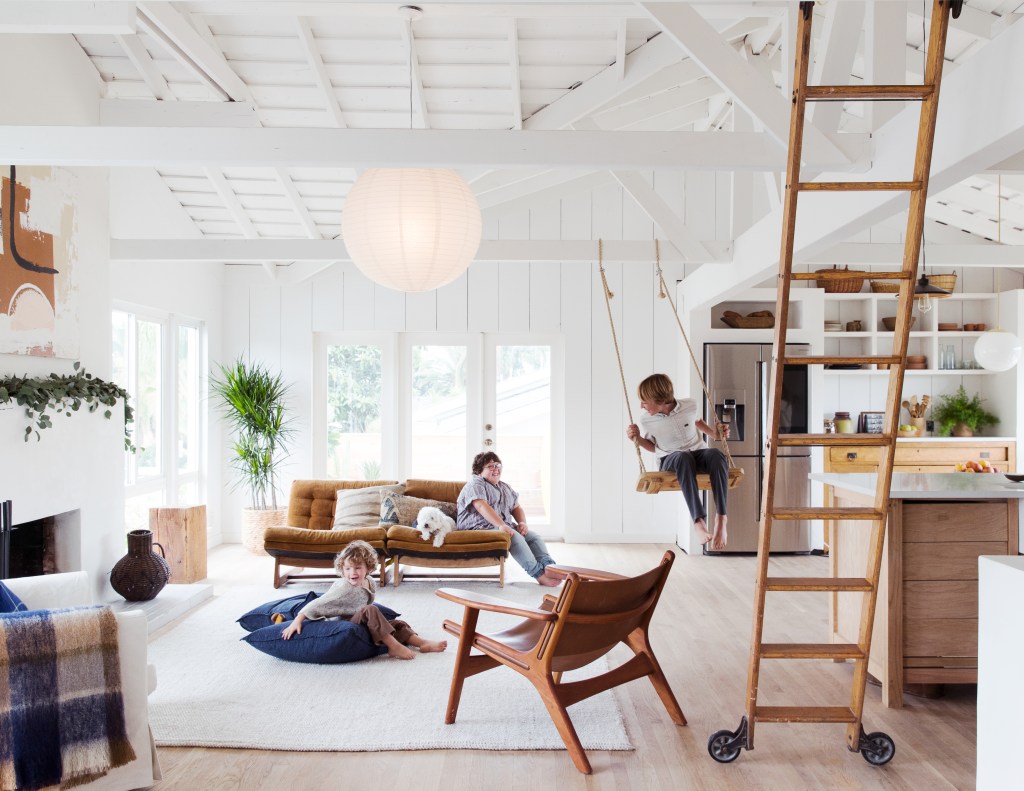 This Dad of 4 Renovated a Ranch House, with Spectacular Results