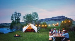Dining by the River