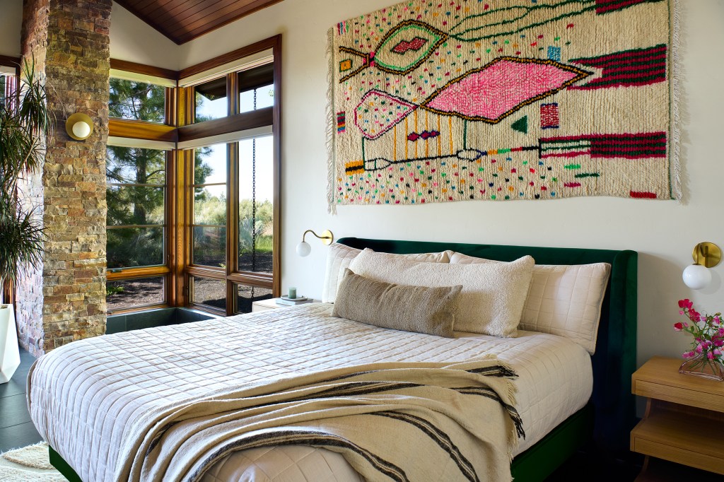 Primary Bedroom Bend Oregon House by Tricorn Black