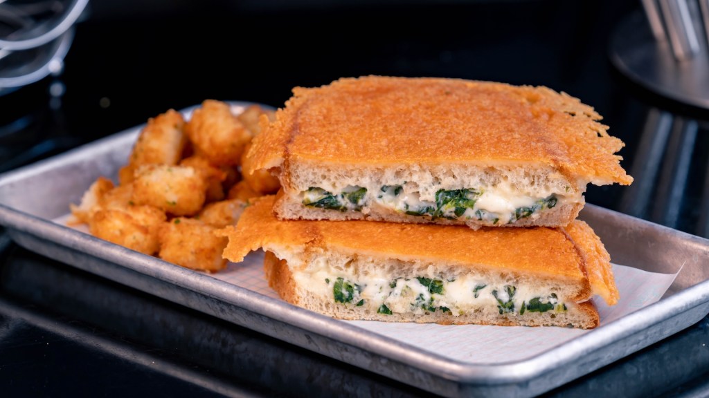 Spinach artichoke grilled cheese