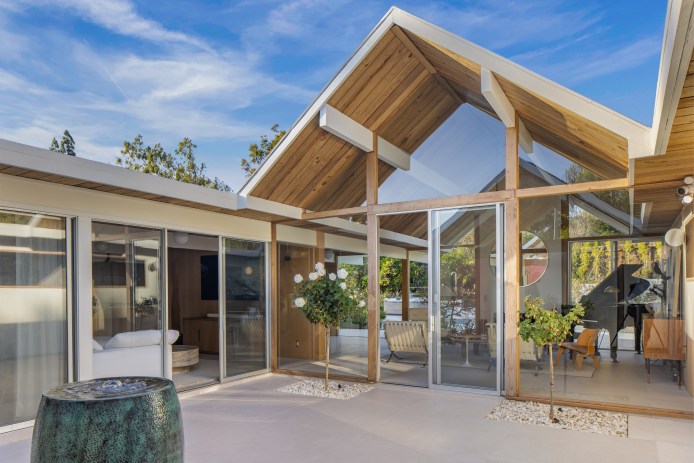 Primary bedroom at an Eichler home in Thousand Oaks