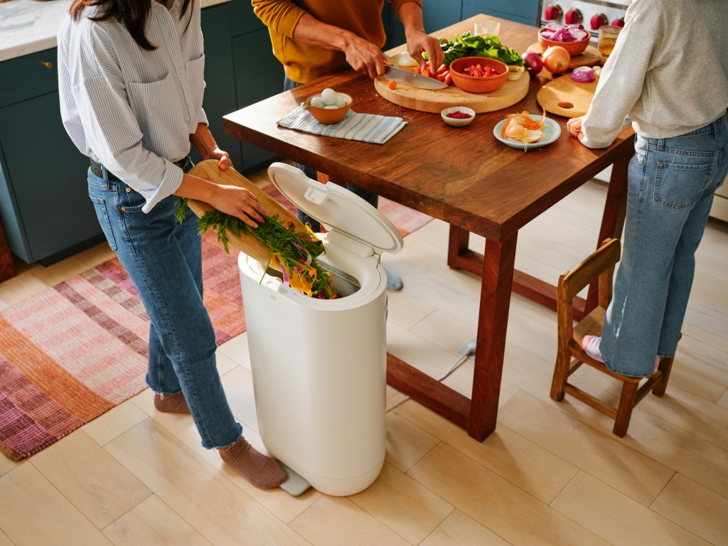 I Tried 2 Viral Kitchen Food Recyclers, Here’s How to Choose If One Is Right for You