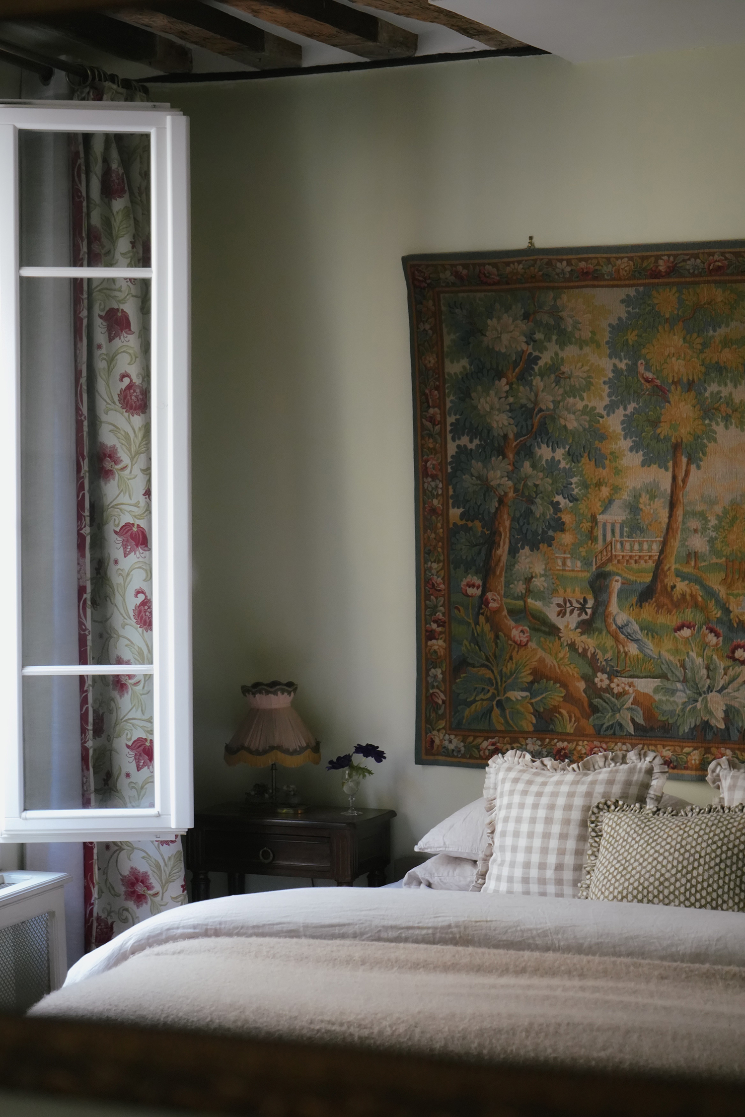 Chloe Legras Paris Room