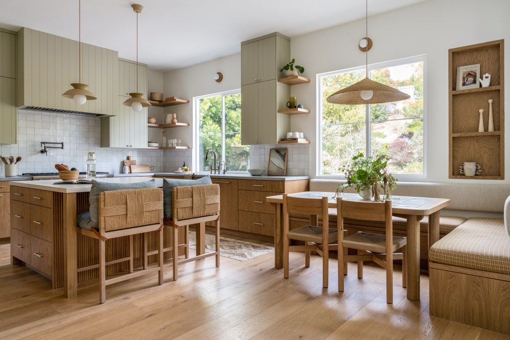 Breakfast in Carlsbad Kitchen by Solstice Interiors