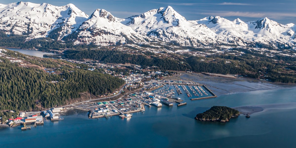 Eat, Drink, and Live Like a Fisherman in This Alaskan Coastal Town
