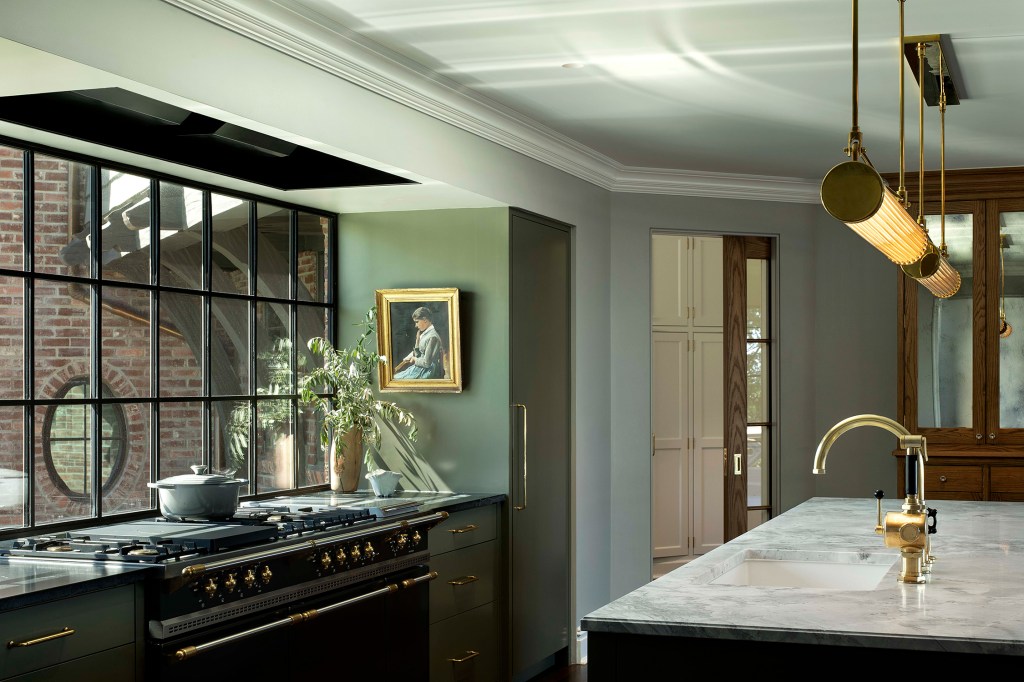 4 Mistakes Interior Designers See Everywhere—and How to Solve Them