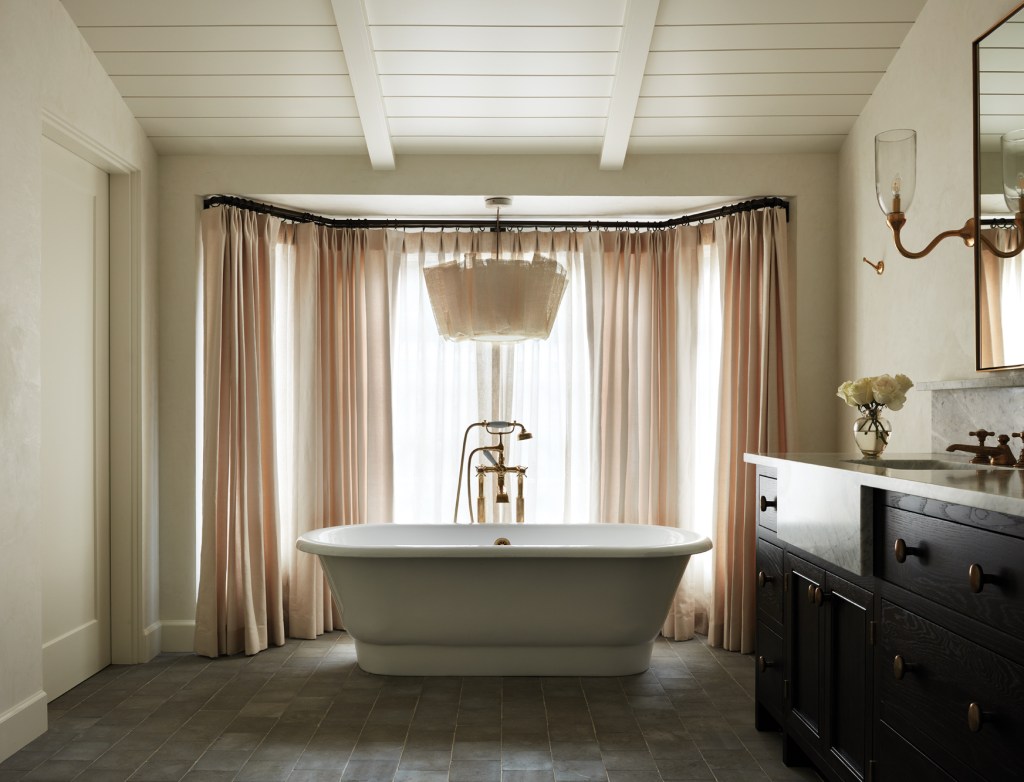 Freestanding Tub in Bathroom
