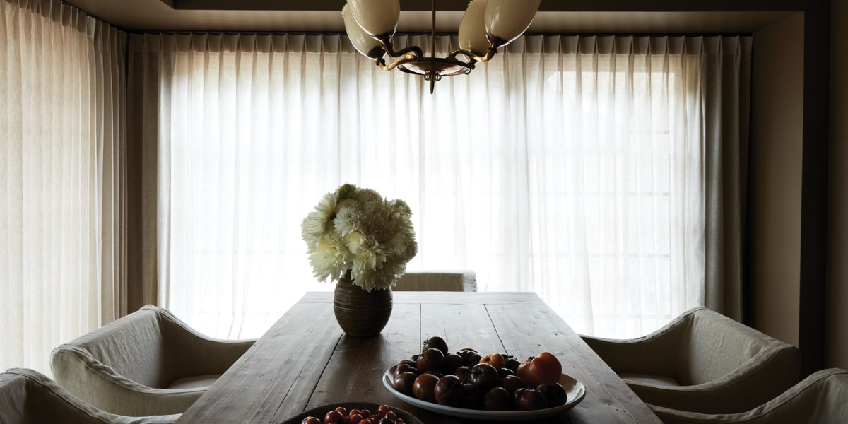 This Dreamy Pacific Northwest Family Home’s Interior Design Was Inspired by a Bouquet of Flowers