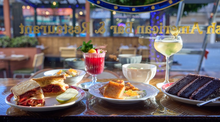 You Can Get Some of the Best Food in California at These Neo-Retro Diners