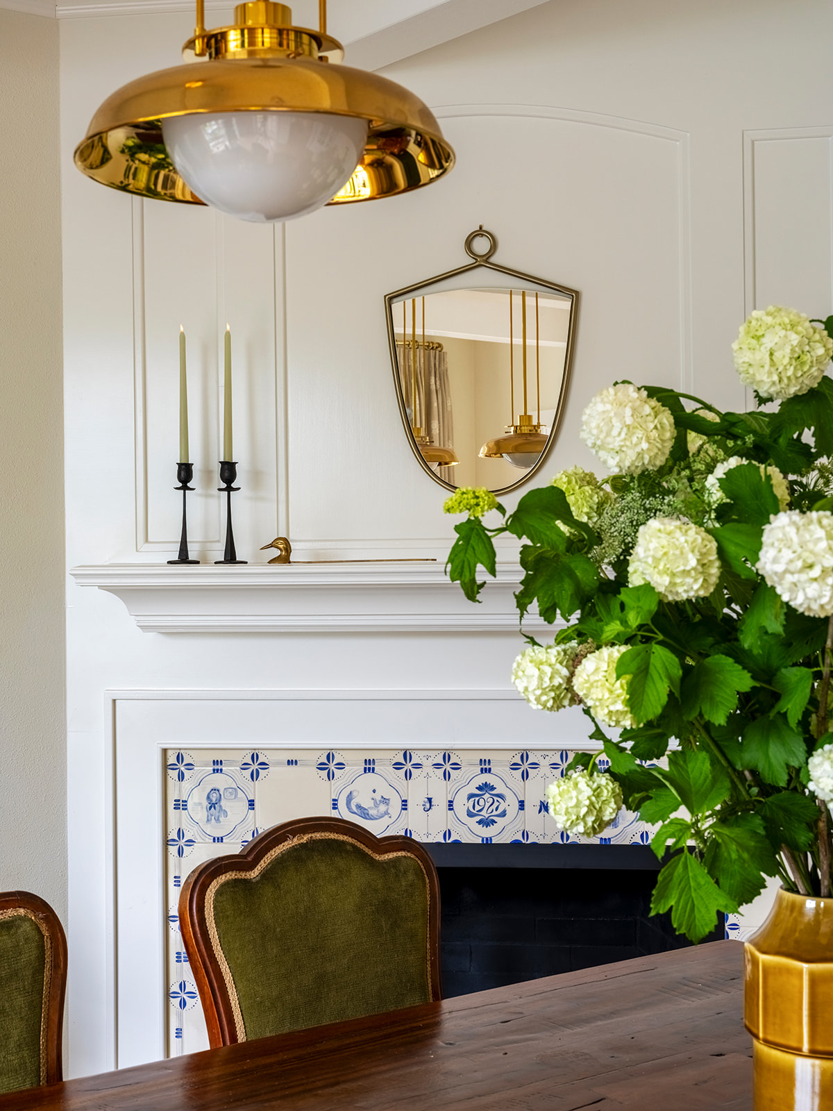 Dining Room in Lake Oswego Cottage by Casework