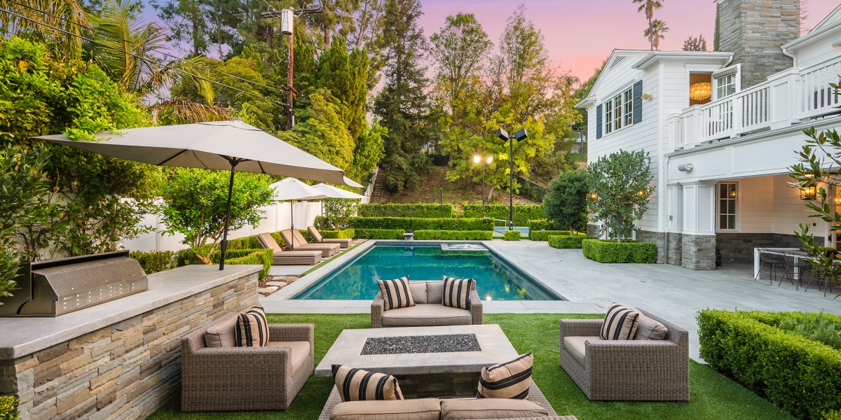 The 6 Backyard Design Mistakes People Make Far Too Often (and What to Do Instead)