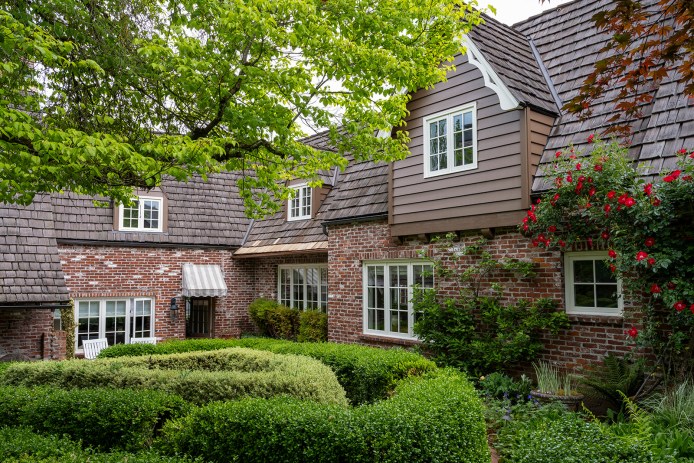 Exterior Lake Oswego Cottage by Casework