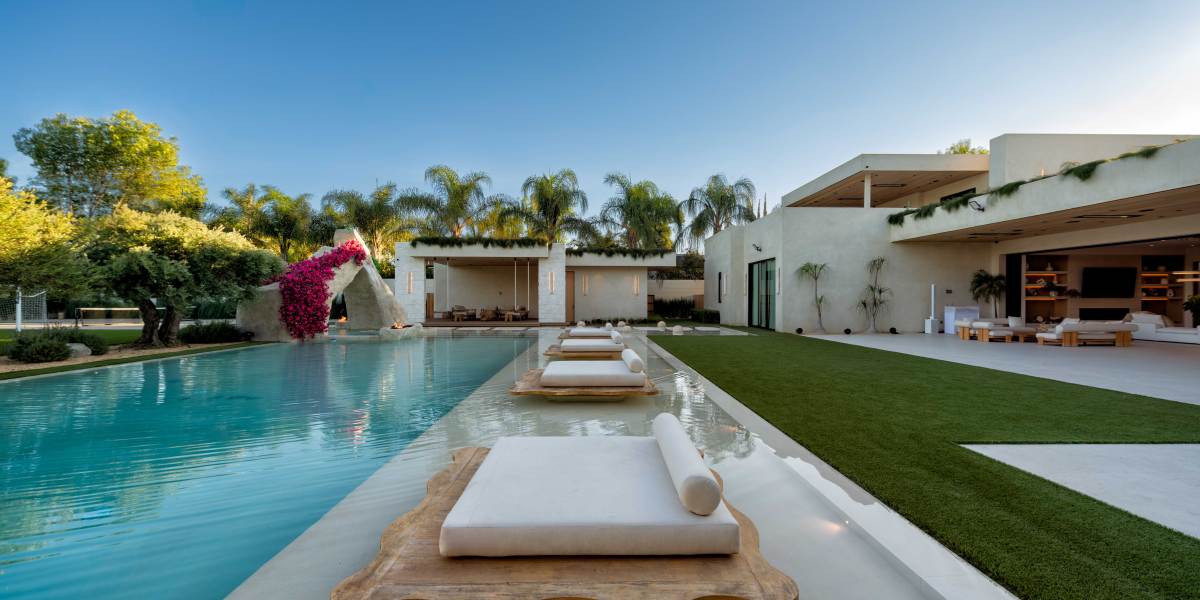 What Does a $500,000 Backyard Actually Get You?