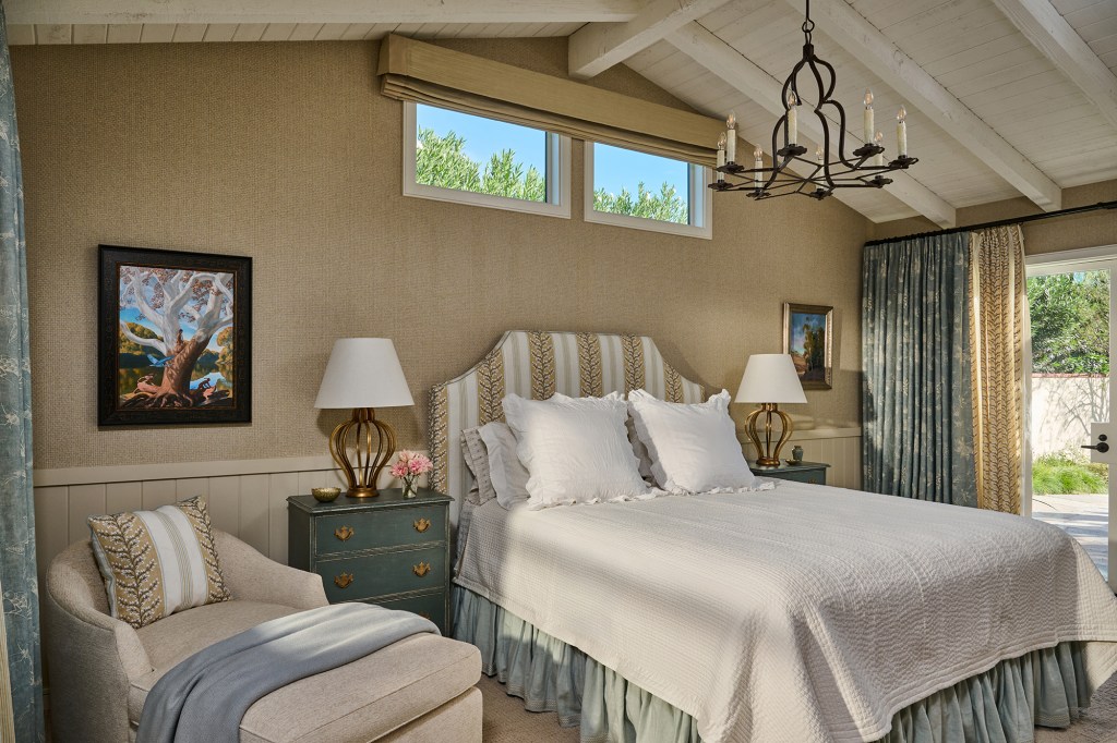 Primary Bedroom in Smoke Tree Ranch House by Rollins Andrew