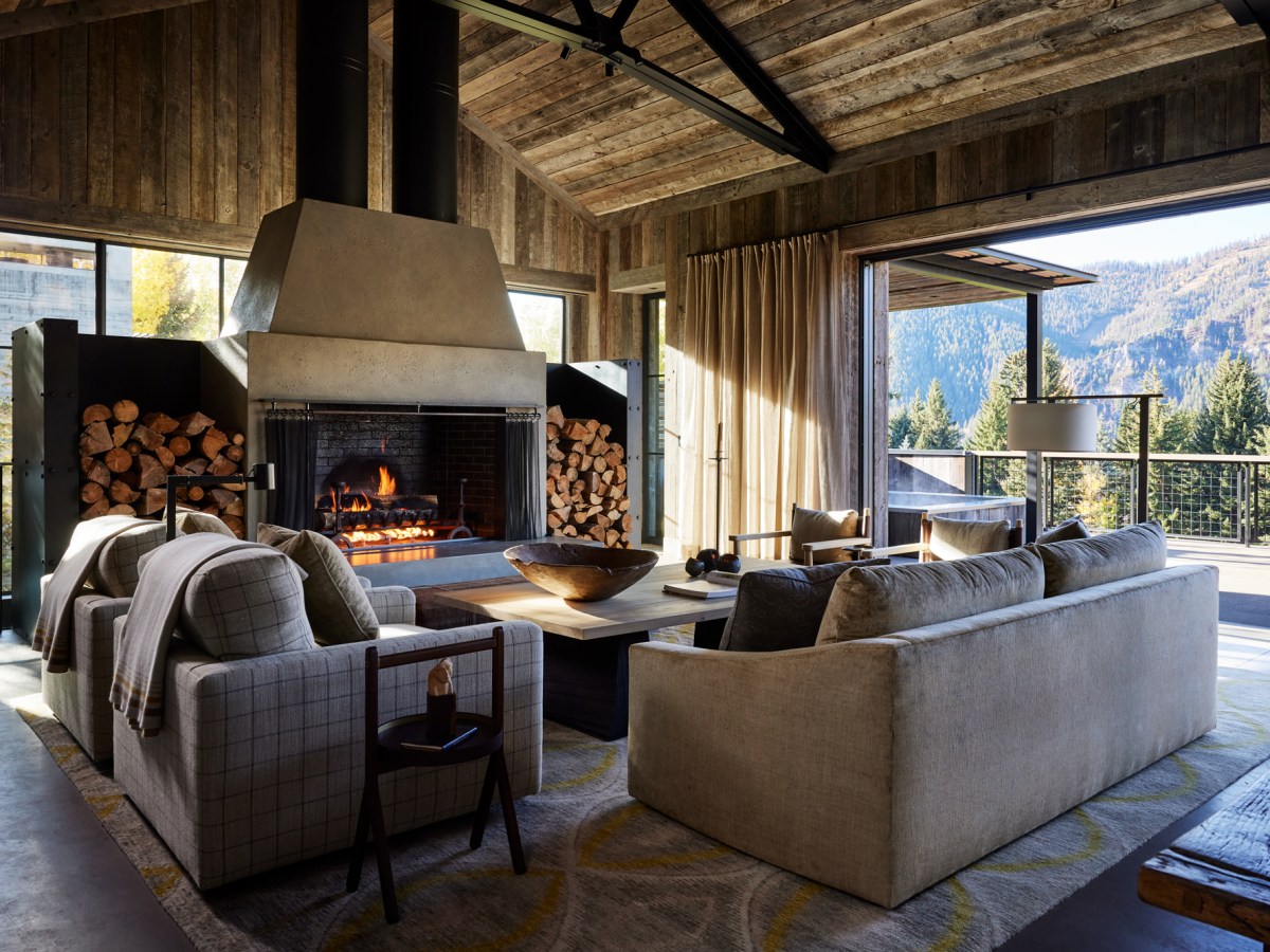 This Is How to Give Your Home That Laid-Back Luxury Look