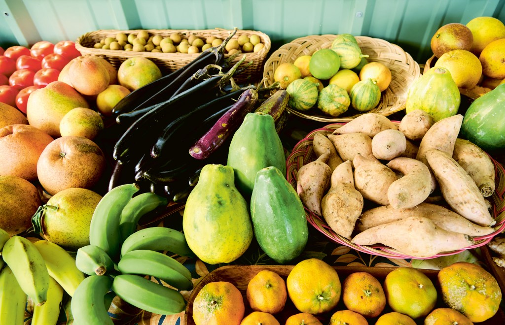 How to Plant (and Cook with) a Veggie Garden Inspired by Hawaii