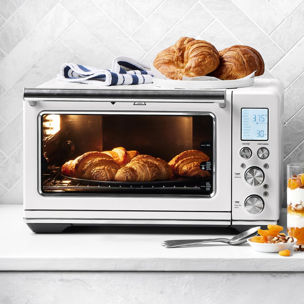 Downsizing Your Kitchen Is the Best Thing About an Empty Nest