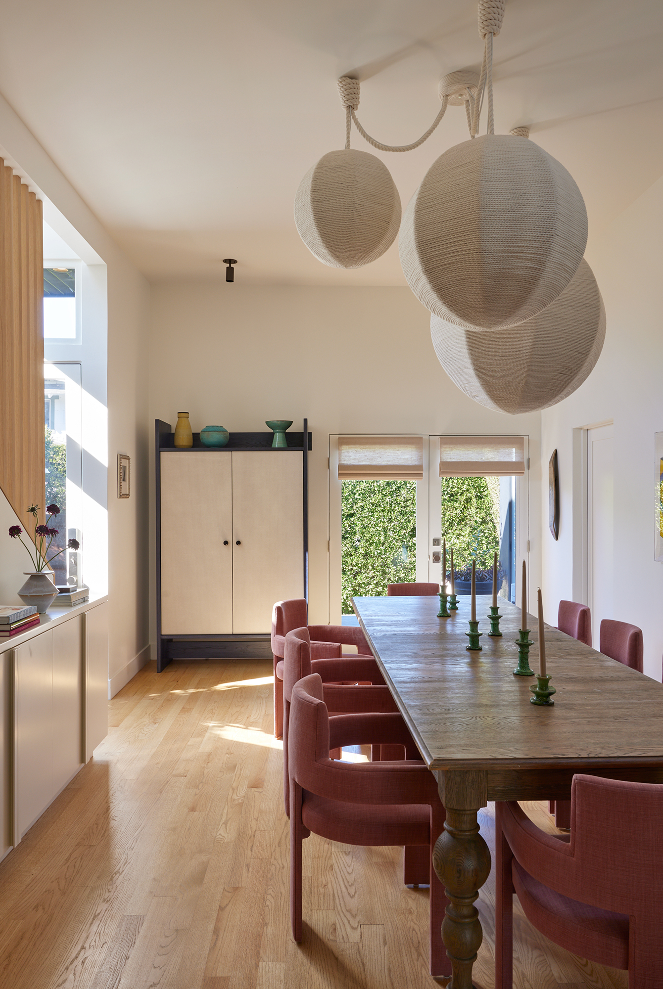 Dining Room Venice Bungalow by Shelby Kass