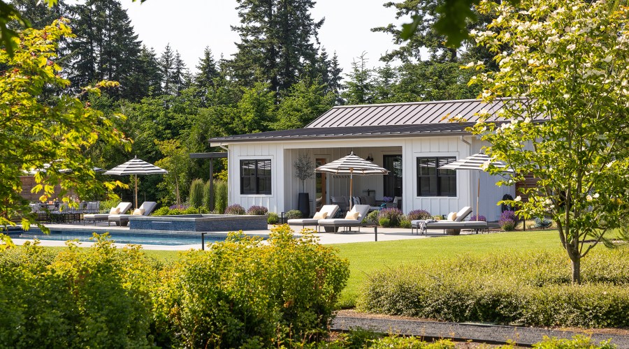 Pacific Northwest Meets the Amalfi Coast in This Pool House ADU