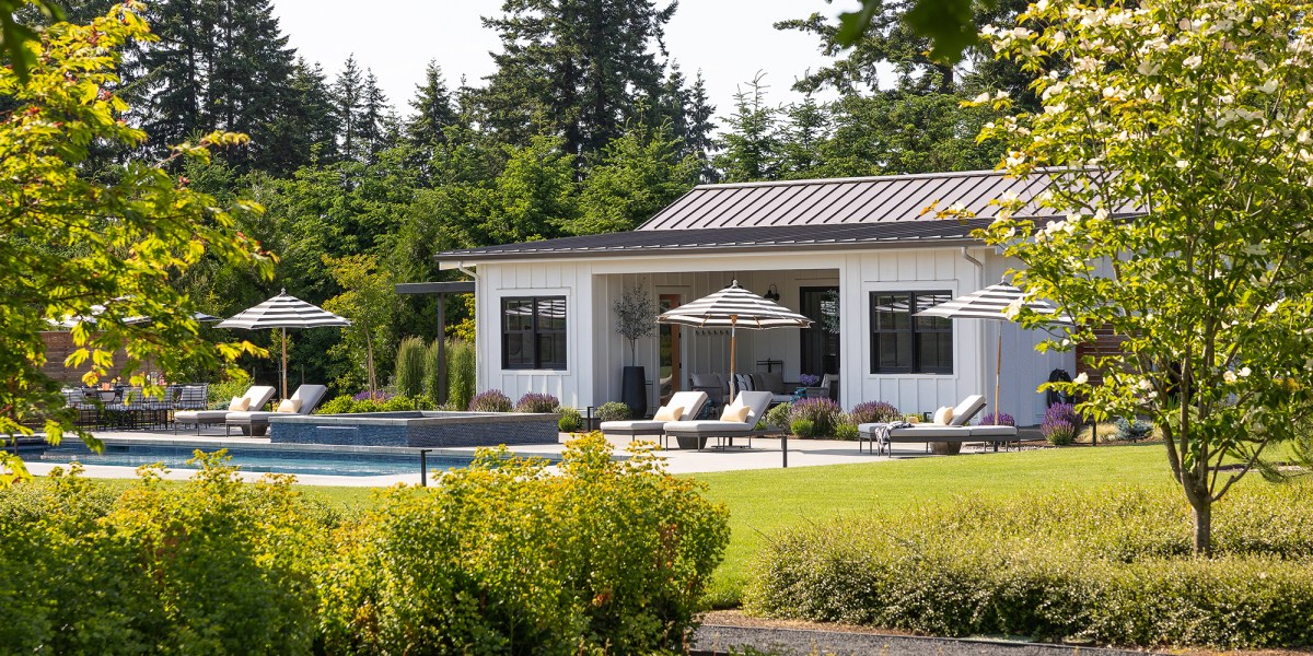 Pacific Northwest Meets the Amalfi Coast in This Pool House ADU