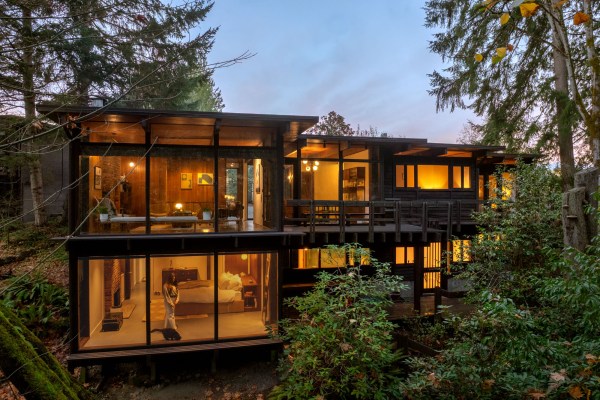 A Mid-Century Home Used to Double as a Psychiatry Office—Now It’s Reimagined for a Growing Family