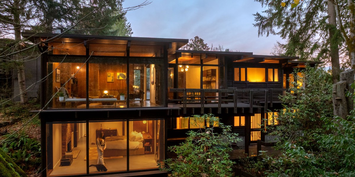 A Mid-century Home Used to Double as a Psychiatry Office—Now It’s Reimagined for a Growing Family