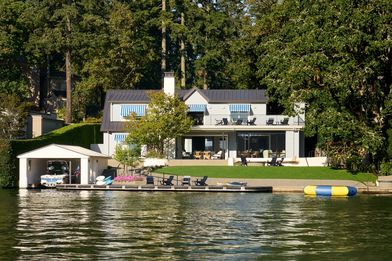 Inside a Multigenerational Lake House with Classic Americana Vibes