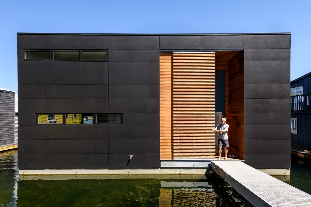 Front Door Seattle Floating Home by Dyna Builders