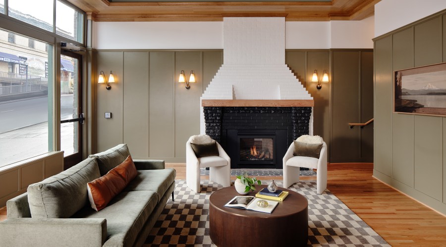 This Oregon City Is a Hidden Gem Filled with Scenic Hiking Trails, Craft Breweries, and More