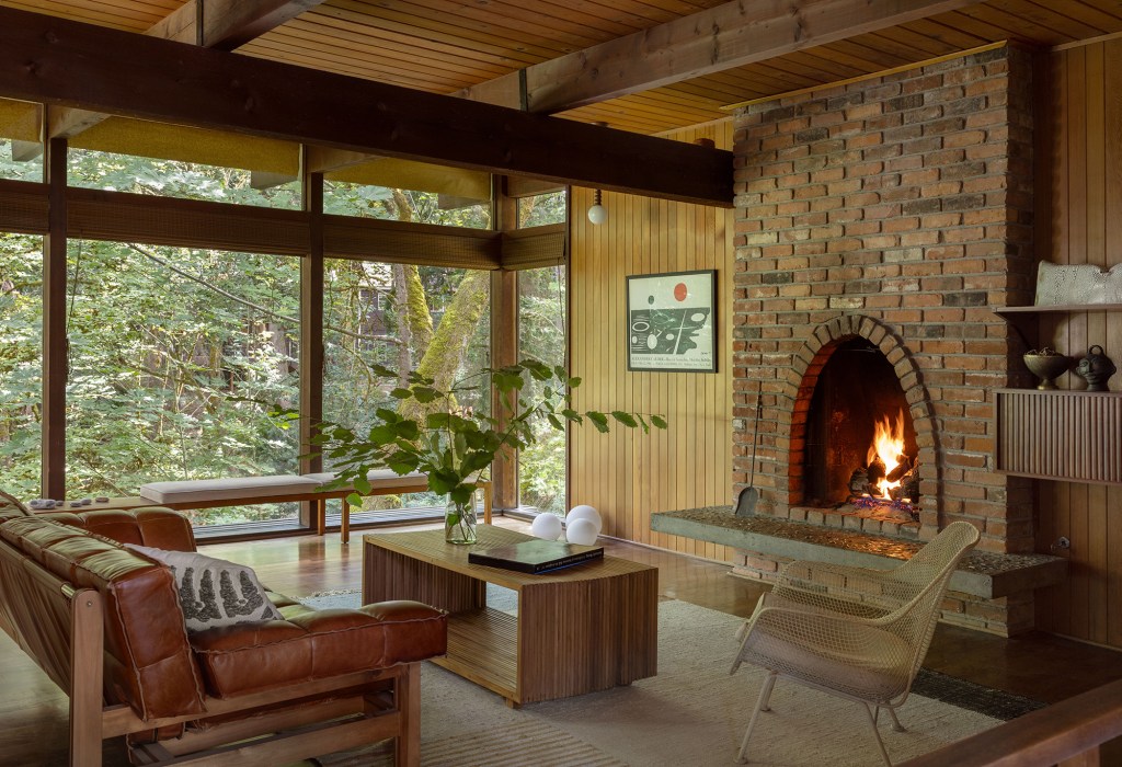 Living Room Burrows House by chadbourne + doss
