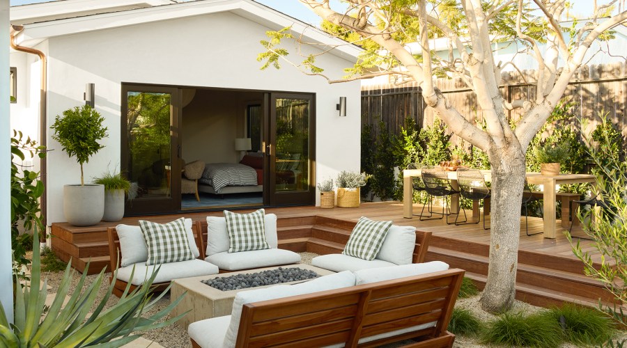 A San Clemente Beach House Where Seriousness Was Thrown out the Window