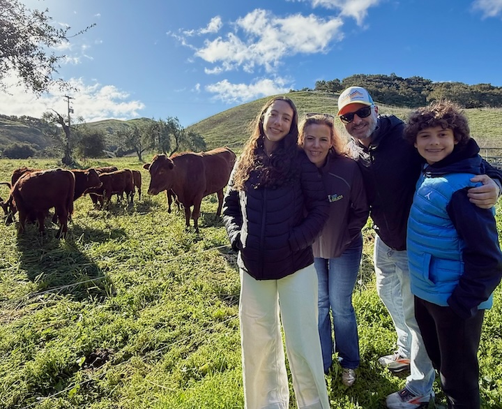 farmland-and-flavors-of-syv-cattle-ranch-to-picnic-tour