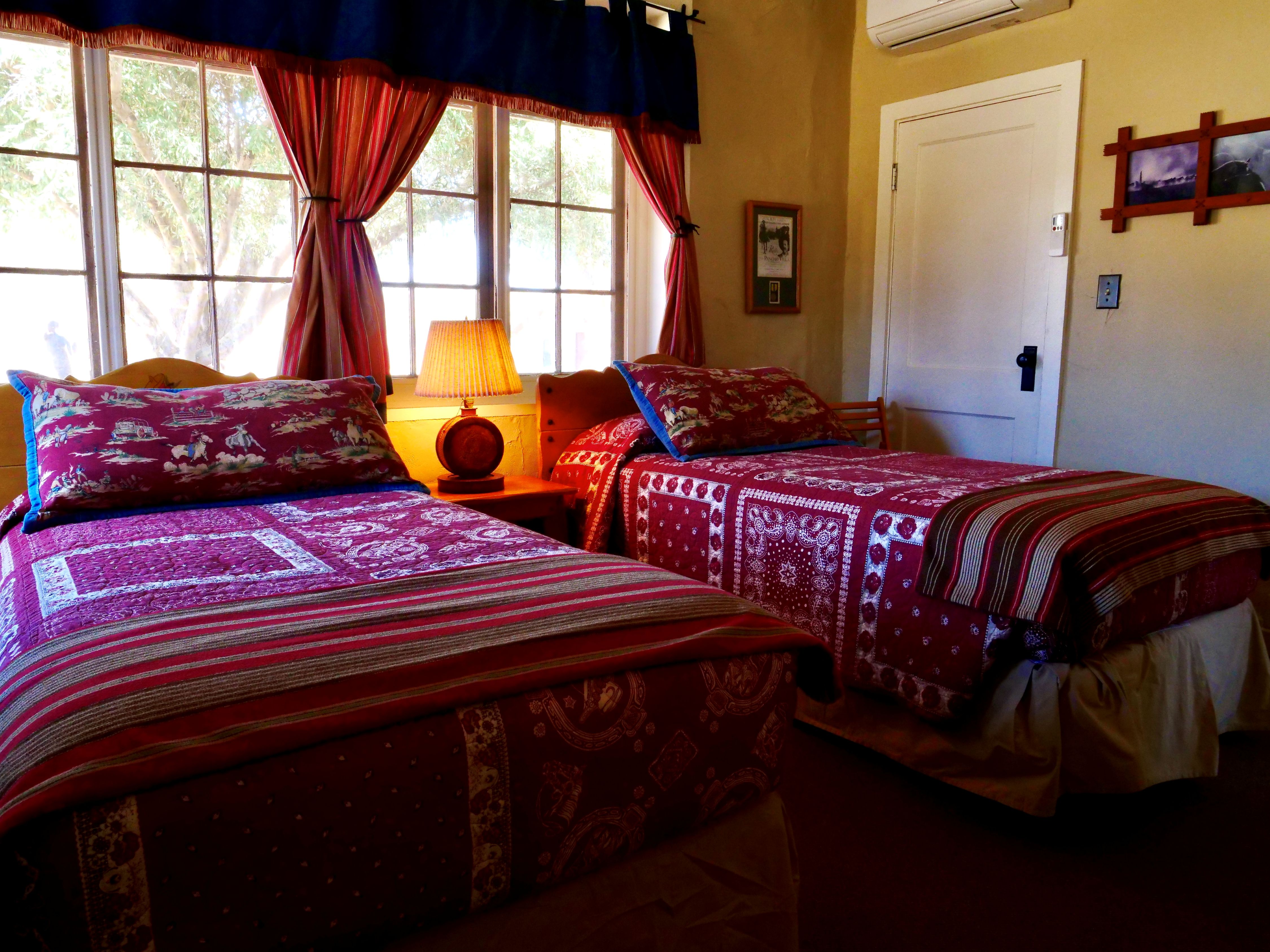 family-lodging-options-at-kay-el-bar-guest-ranch-az