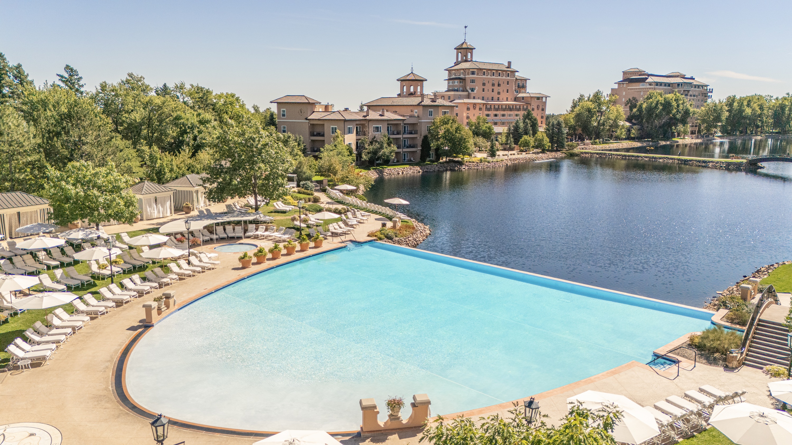 outdoor-pool