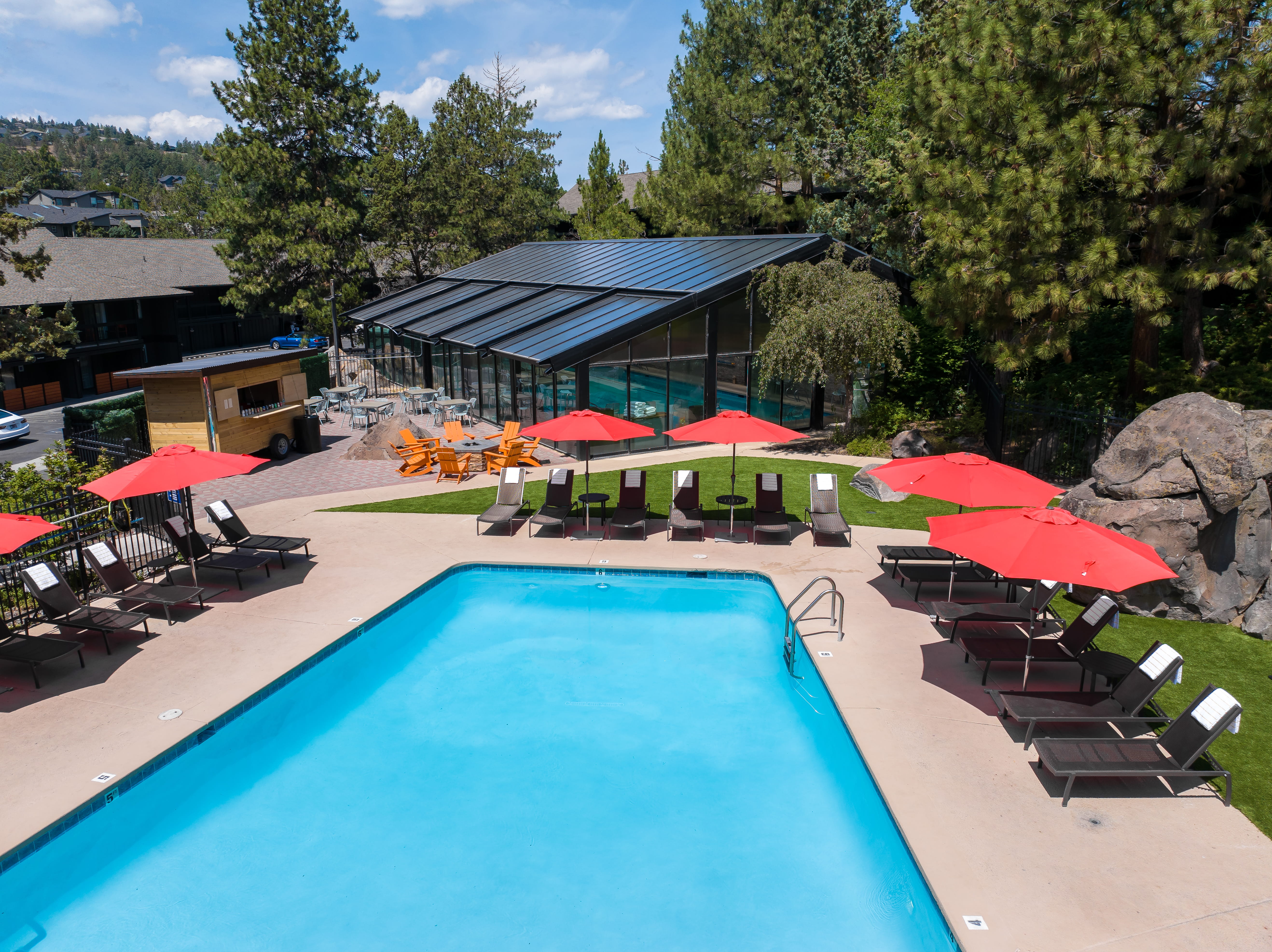 outdoor-pool