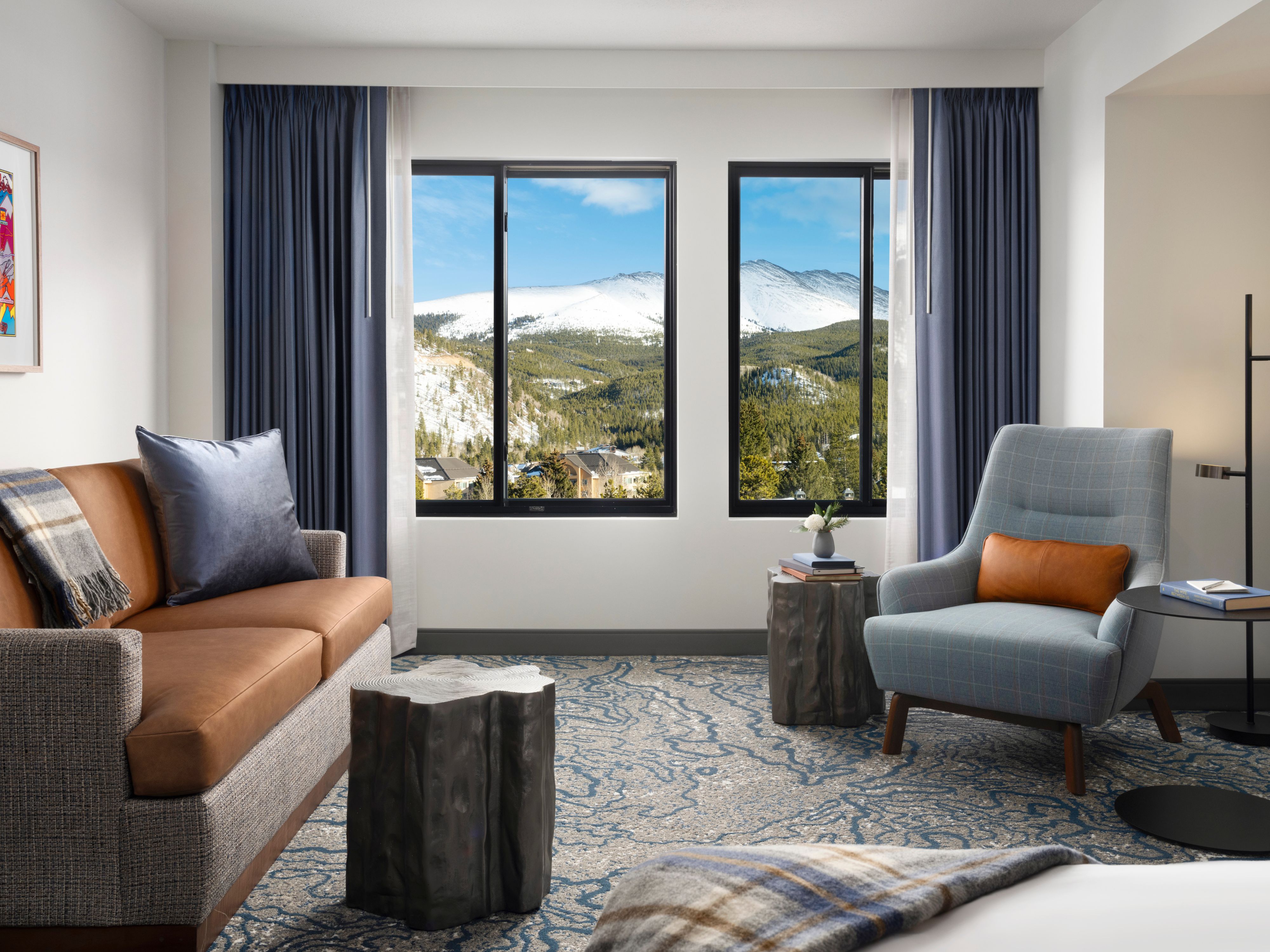 guest-room-hotel-alpenrock-breckenridge-colo