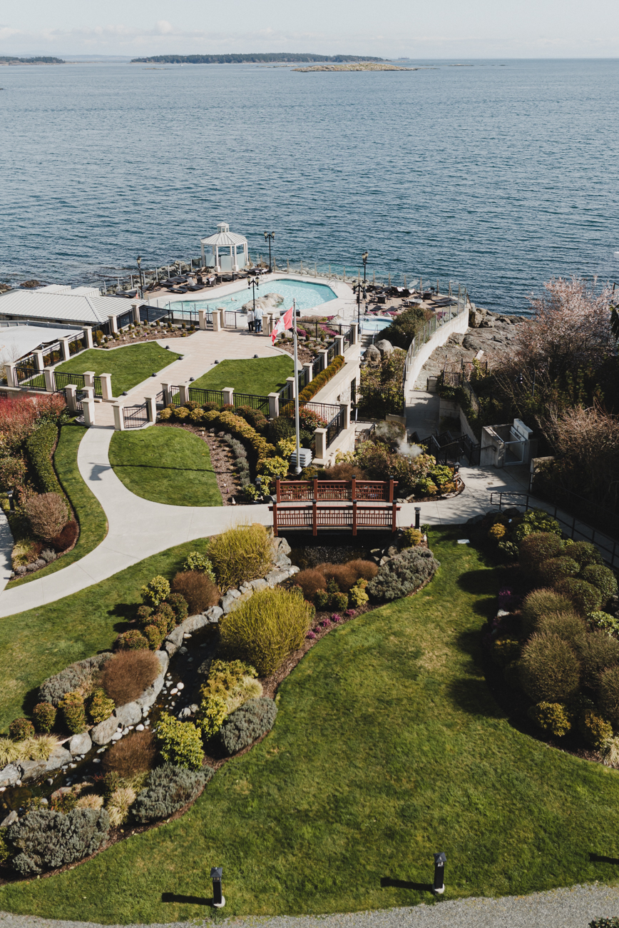 oak-bay-beach-hotel
