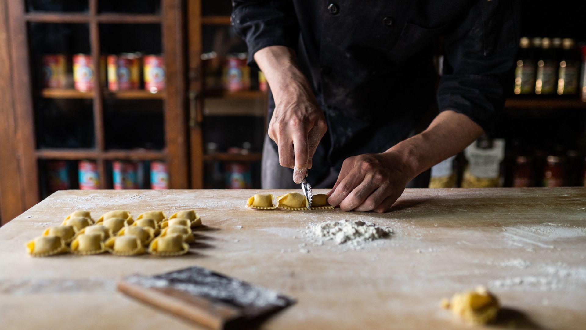 formaggi-rolling-pasta-at-luca