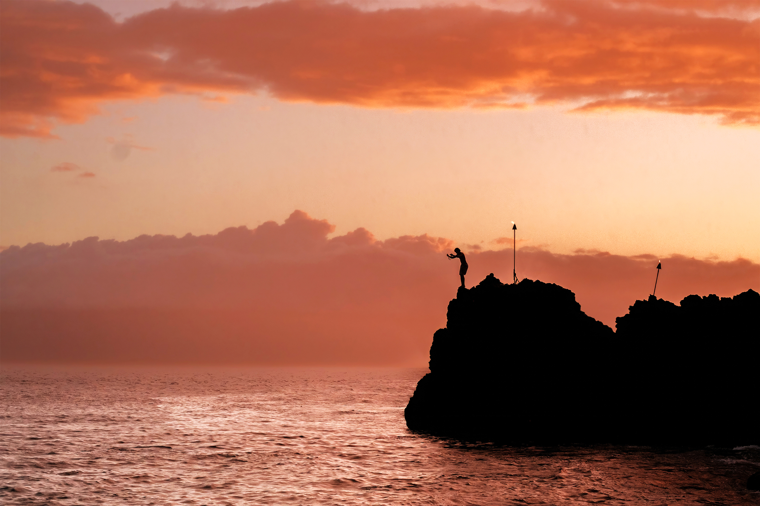 nightly-cliff-dive-ritual