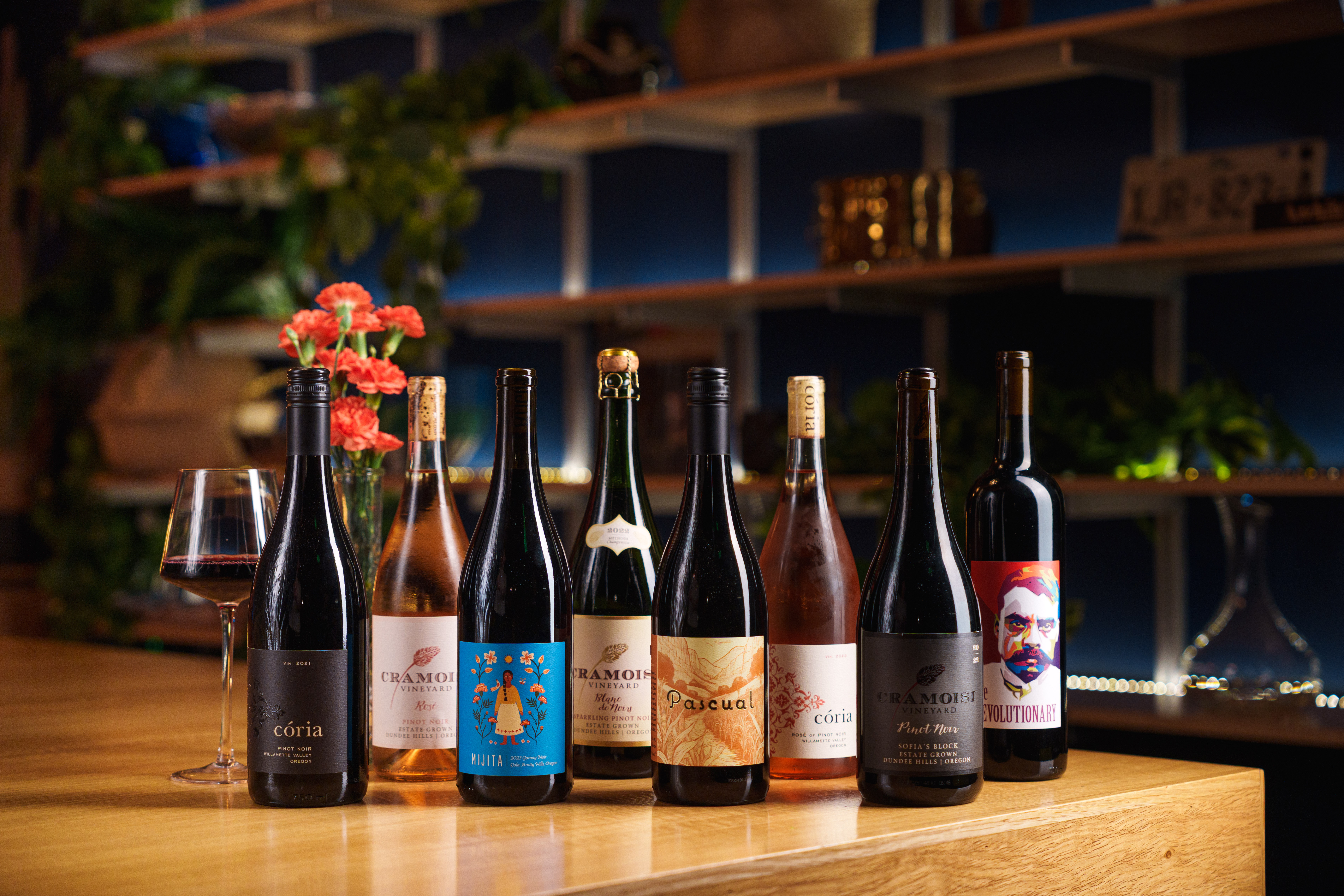 madrinas-wine-list-is-100-oregon-and-latina-made
