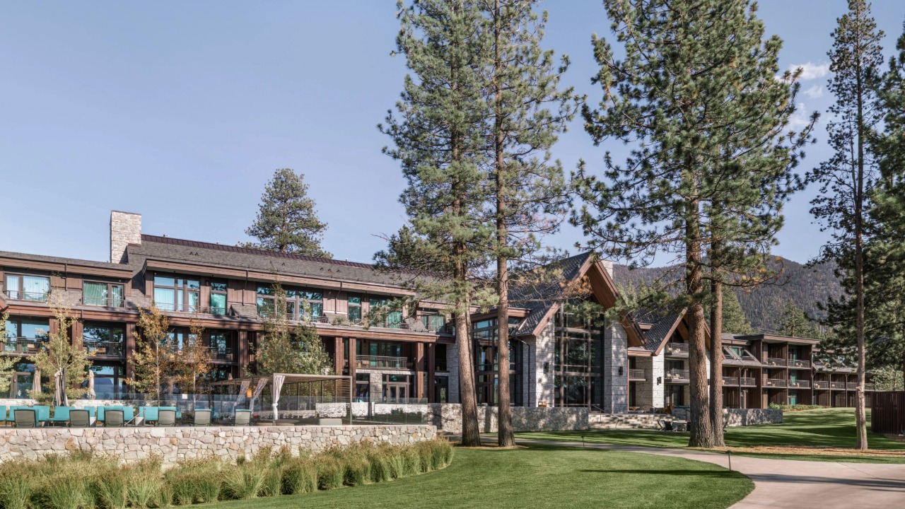 lodge-exterior
