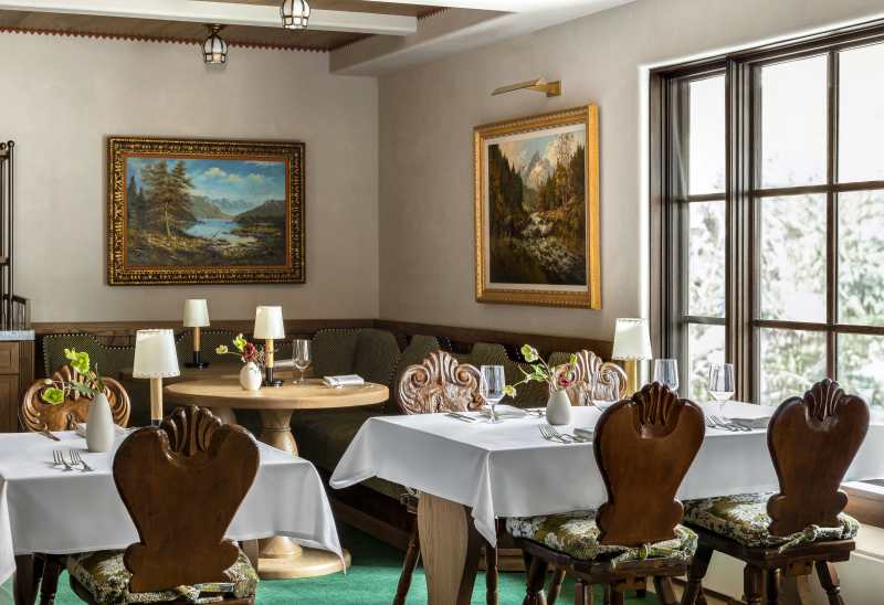 Goldener Hirsch, Auberge Collection