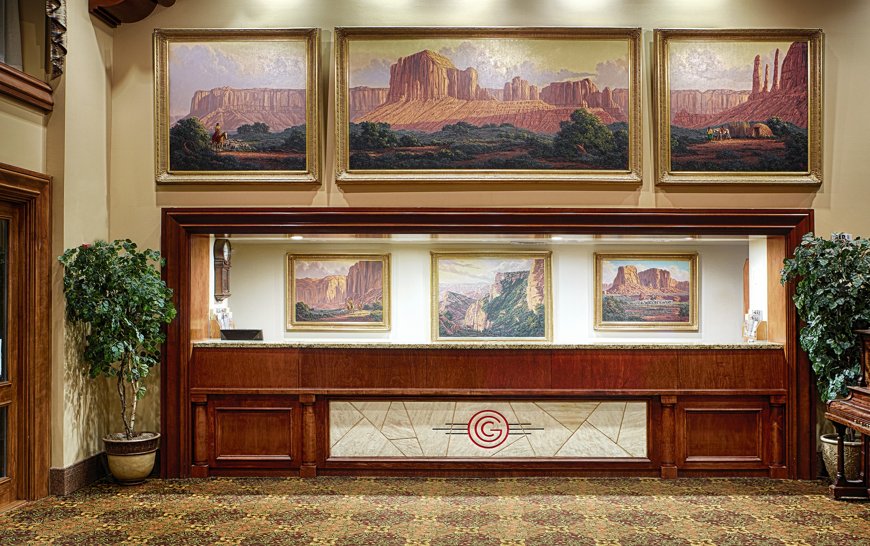 hotel-front-desk