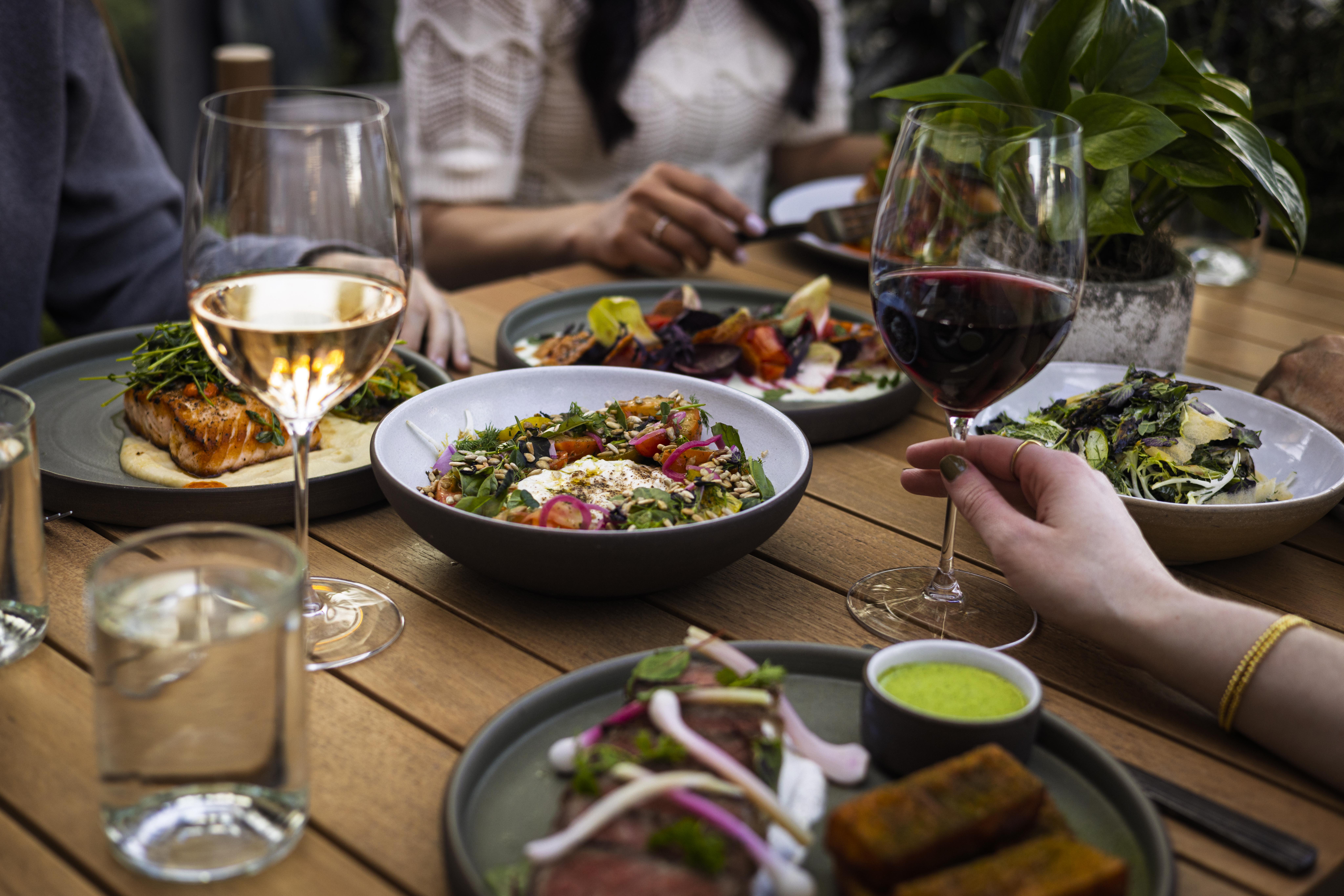tablescape-of-dishes-at-terrene