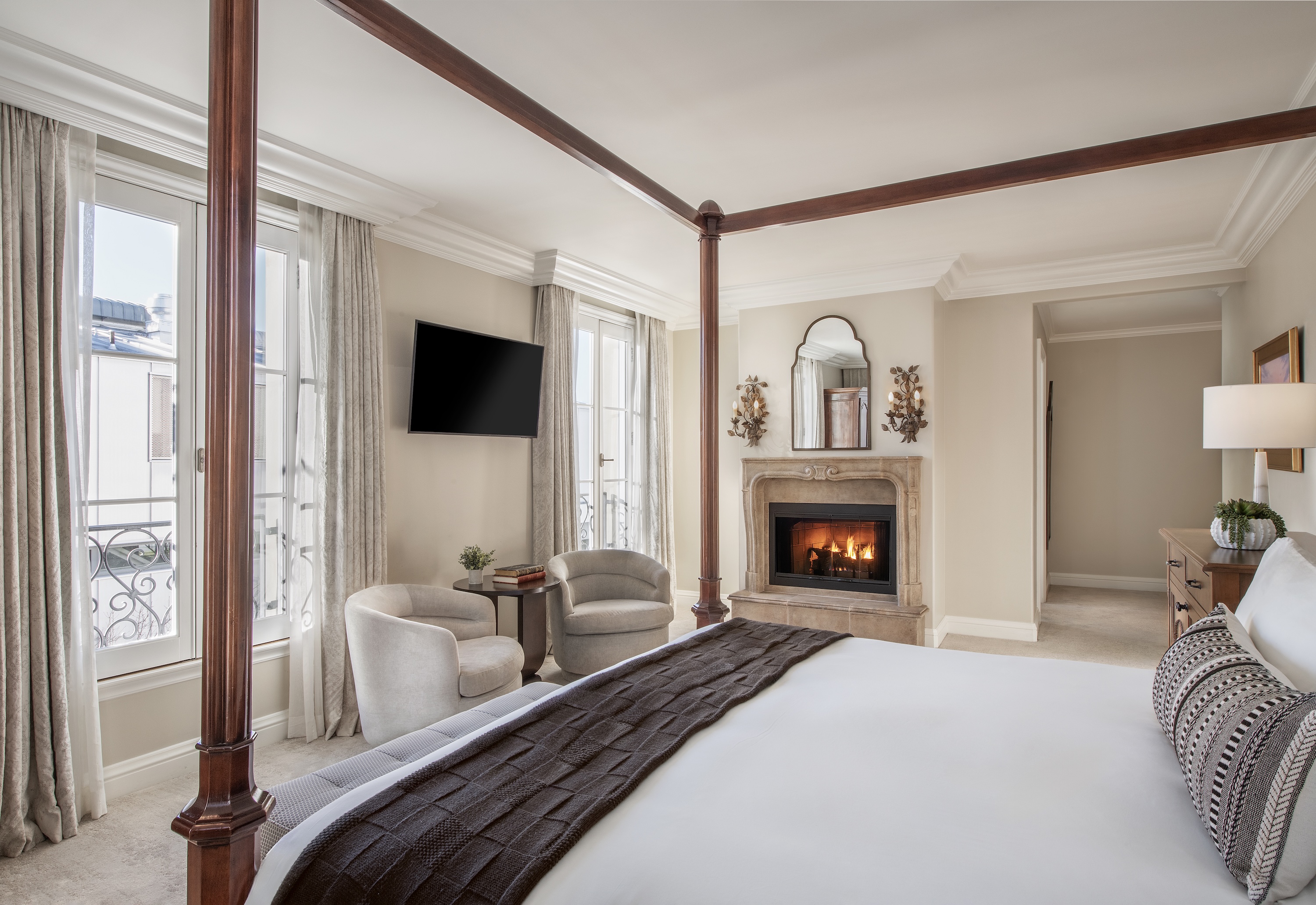 lux-room