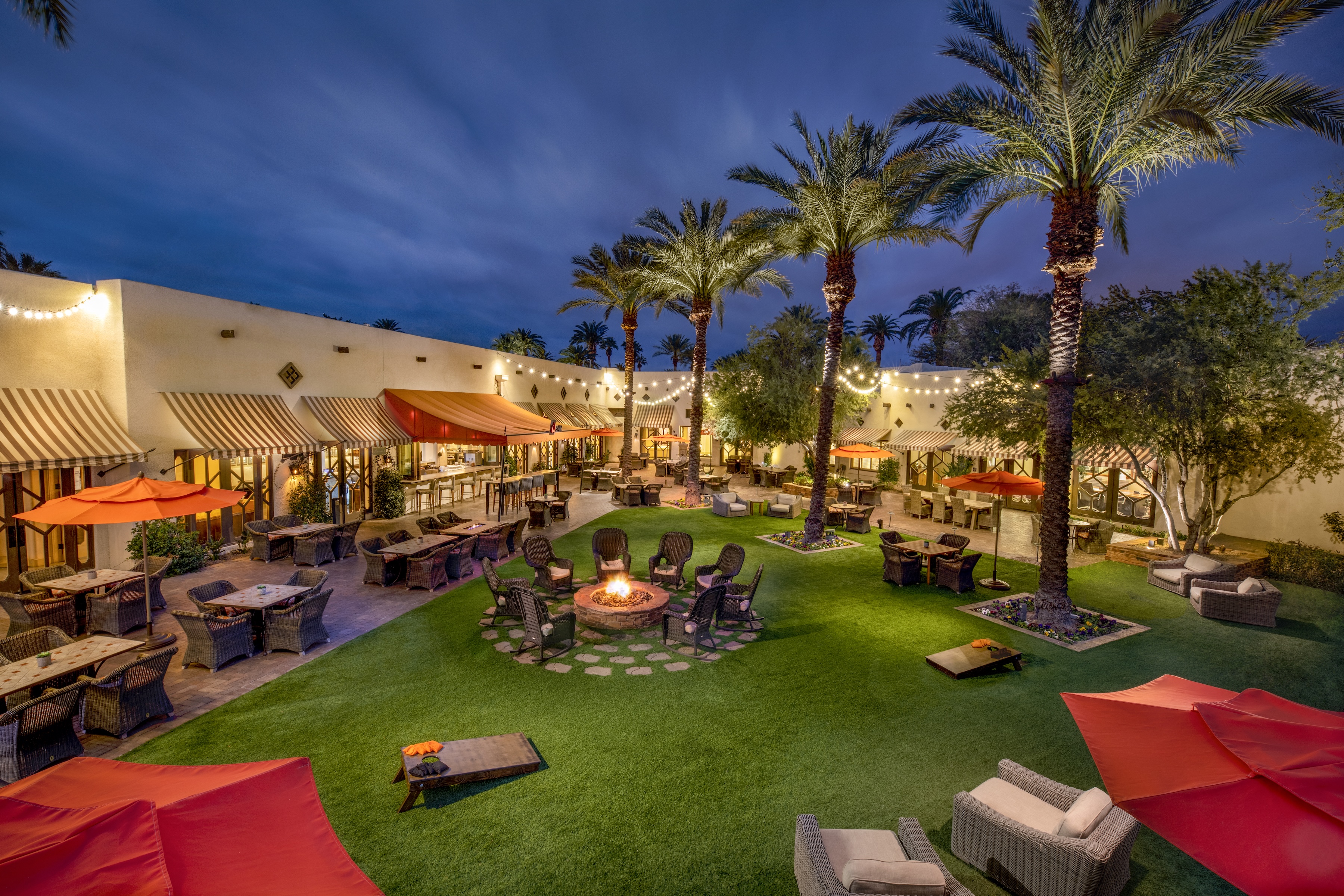 wigwam-bar-patio