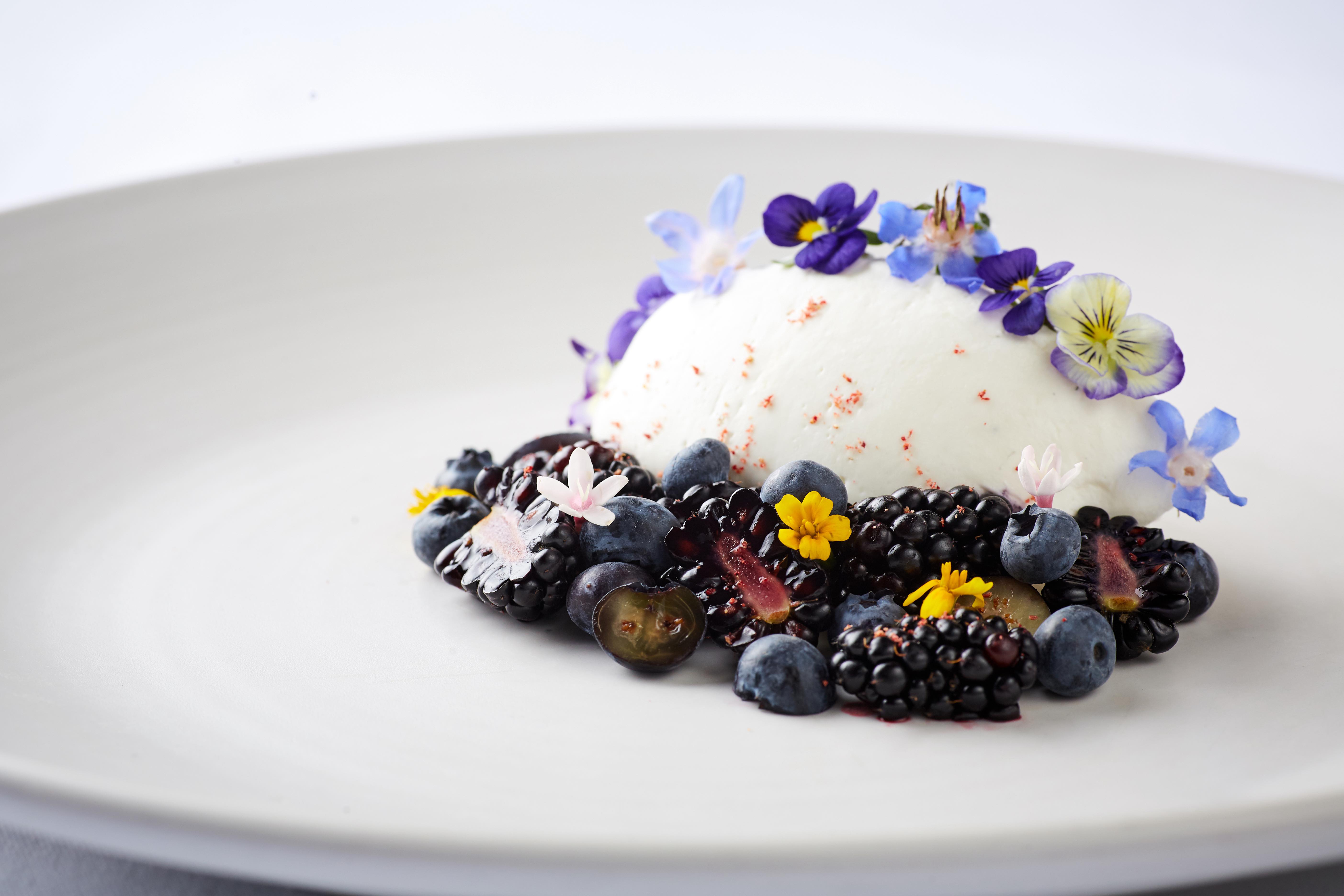 goat-cheese-ice-cream
